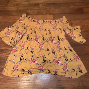 Floral scrunched off the shoulder top
